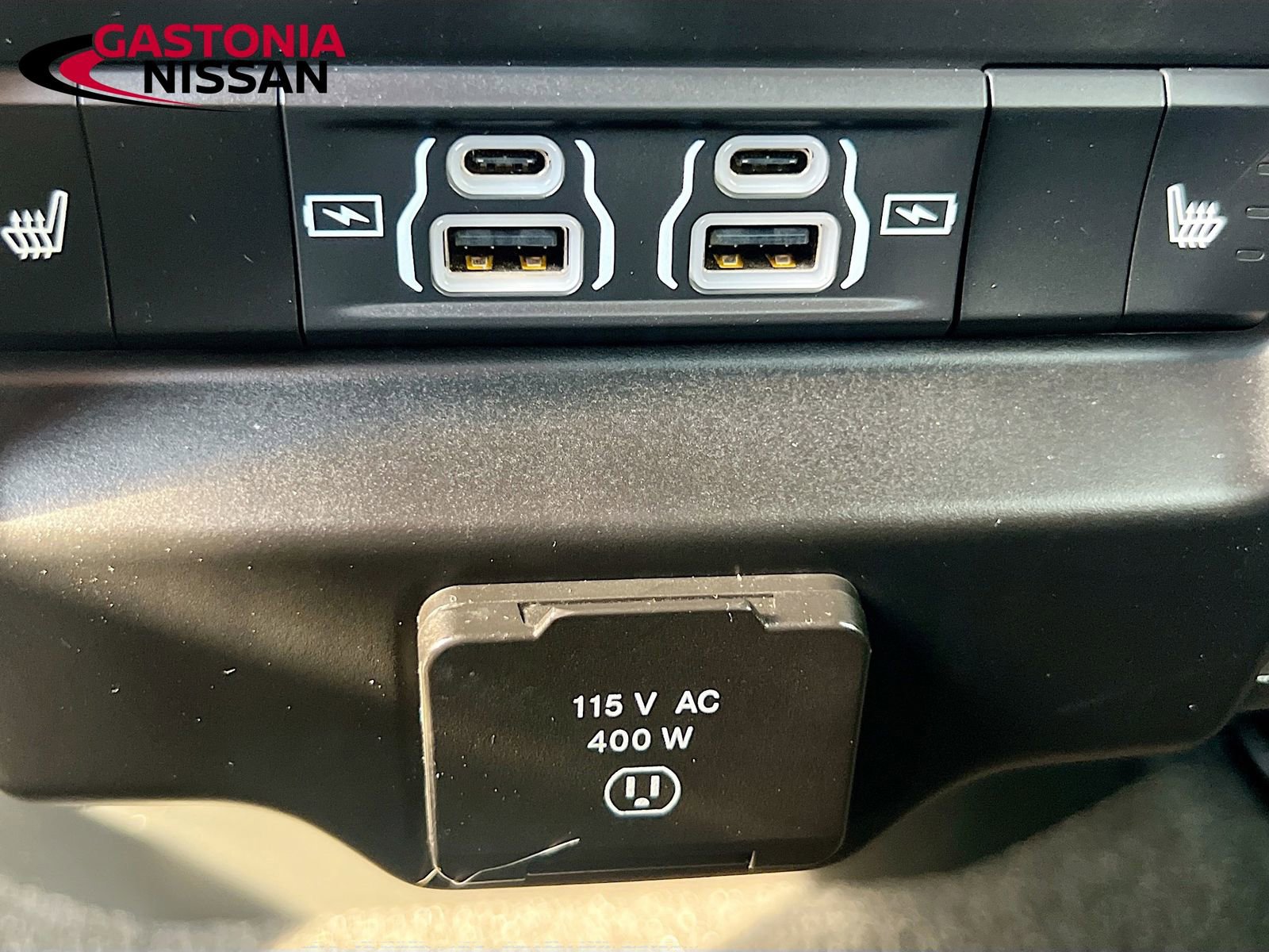 Used 2025 RAM 1500 Laramie image 33