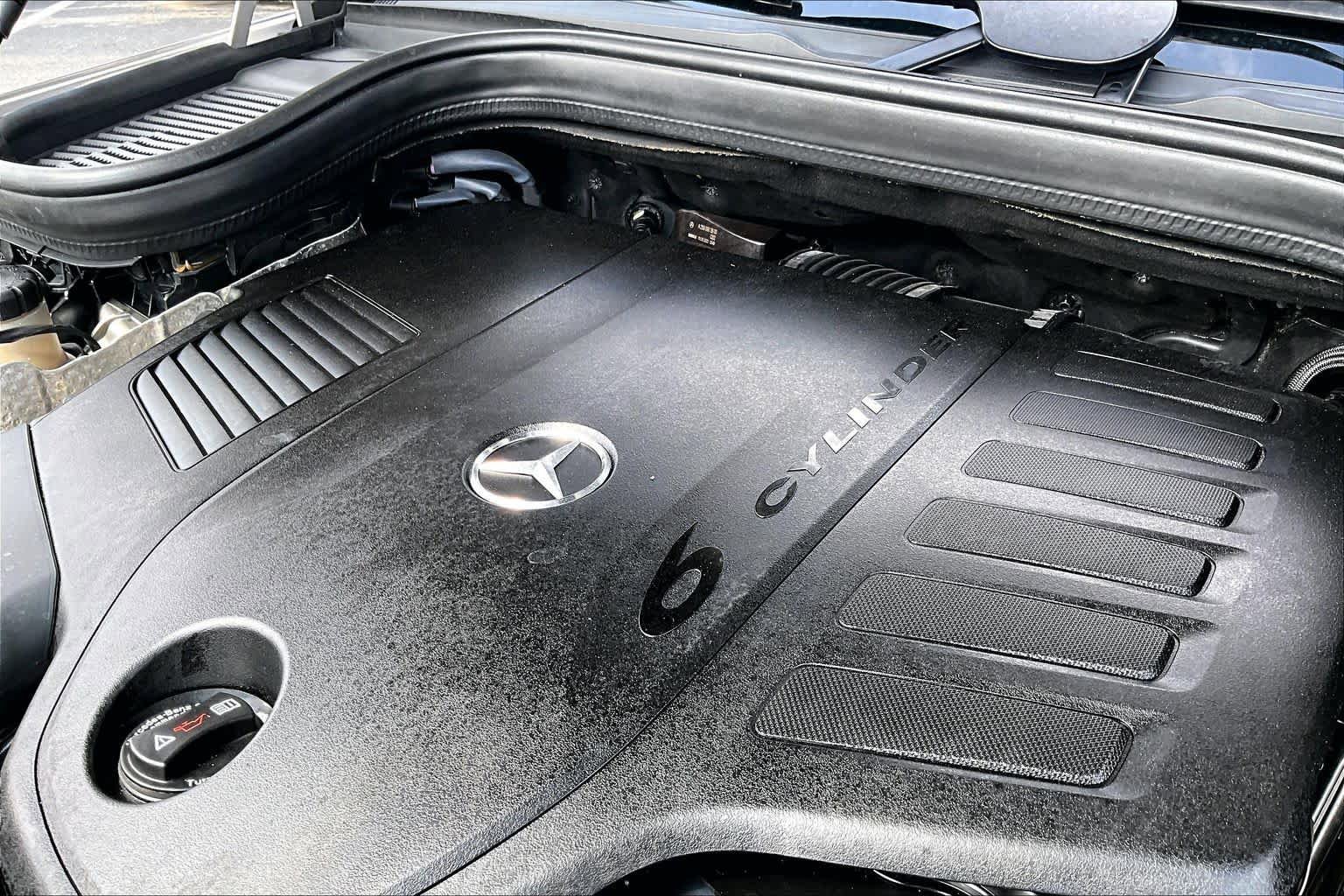 Certified 2023 Mercedes-Benz GLS 450 4MATIC image 33