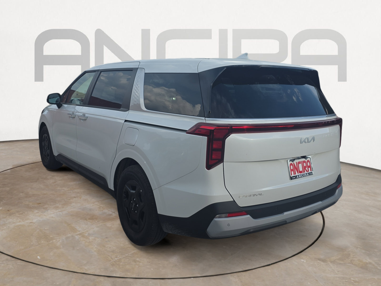 Certified 2026 Kia Carnival LX FWD image 6