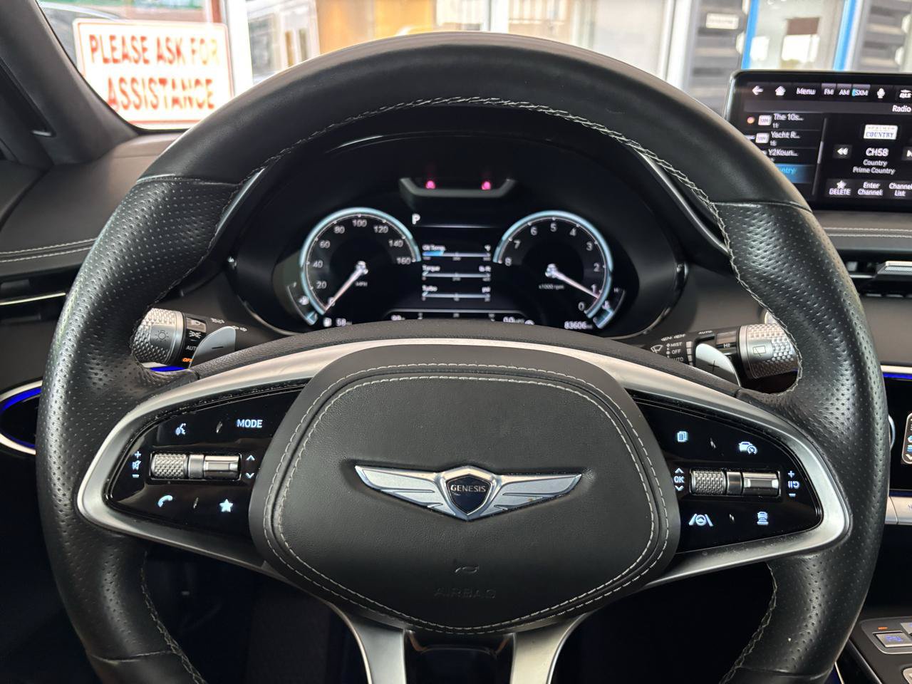 Used 2022 Genesis GV70 3.5T Sport w/ Sport Prestige Package AWD/4WD image 15