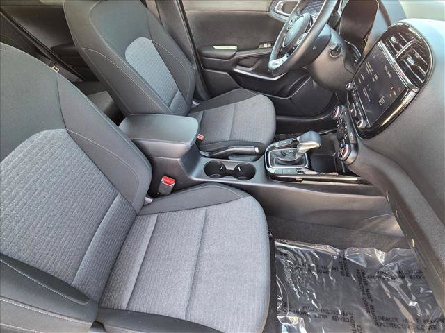 Used 2023 Kia Soul EX FWD image 19
