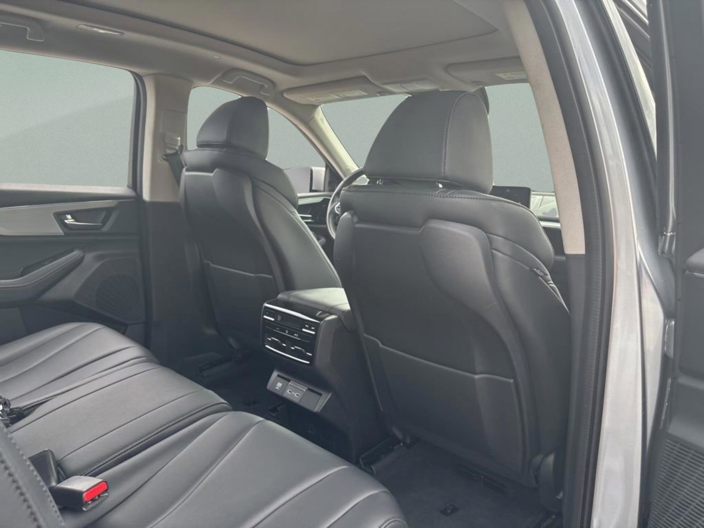 Used 2023 Acura MDX FWD image 8