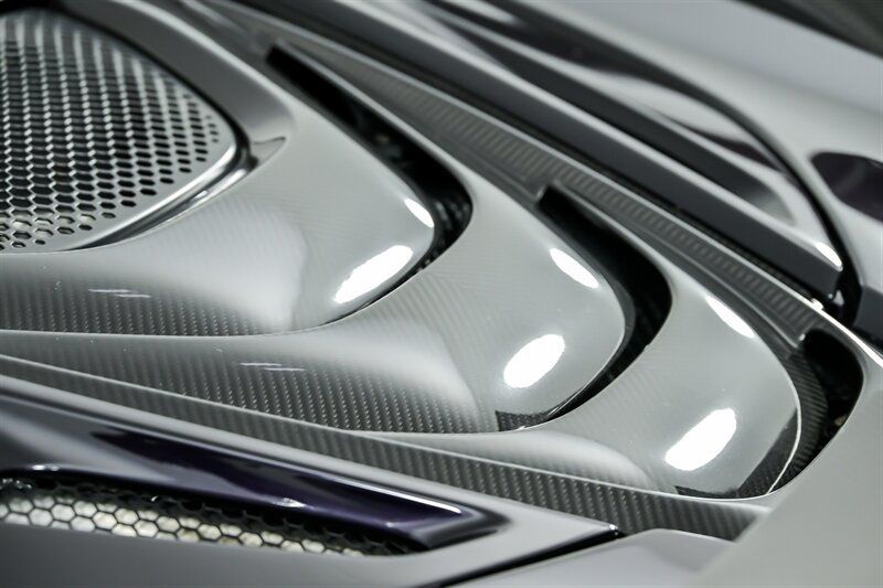 Used 2020 McLaren 720S Spider RWD image 19