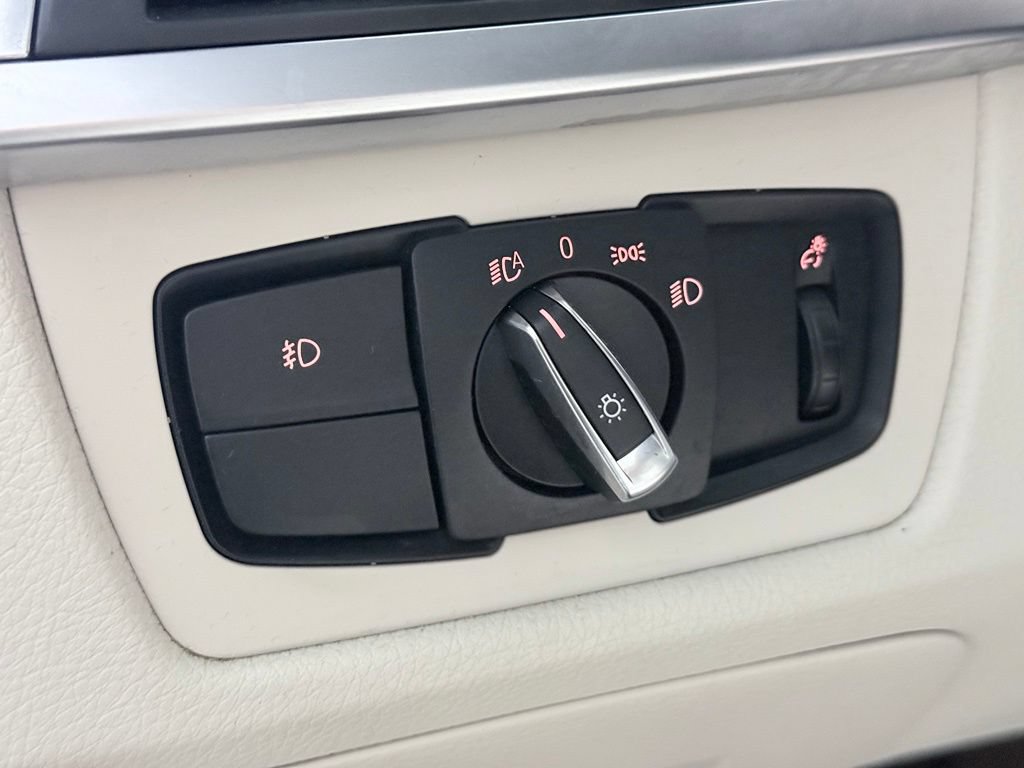 Used 2018 BMW 440i xDrive Convertible AWD/4WD image 18