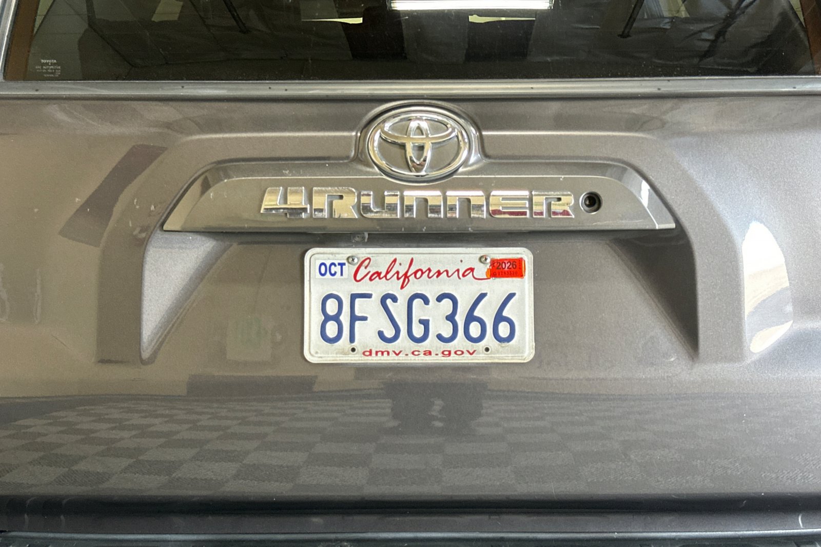 Used 2018 Toyota 4Runner SR5 AWD/4WD image 47