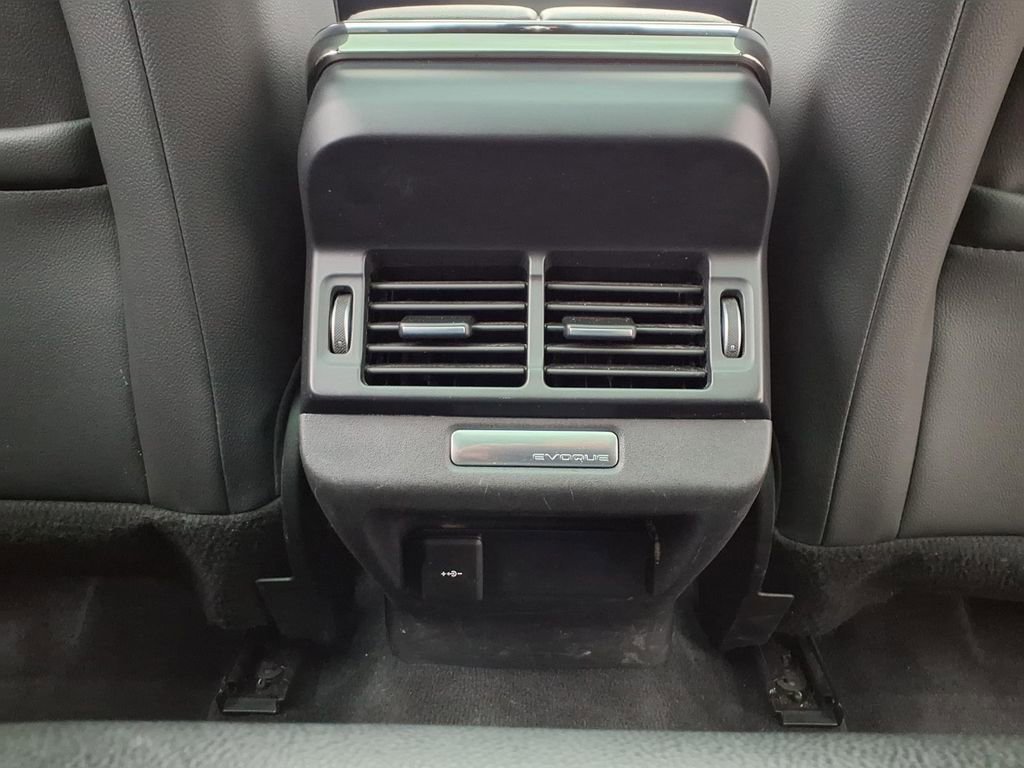 Used 2023 Land Rover Range Rover Evoque R-Dynamic S image 24