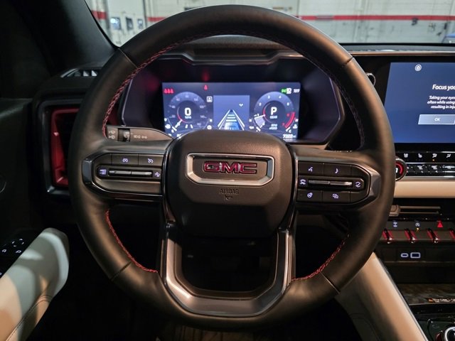 Used 2024 GMC Canyon AT4X image 17