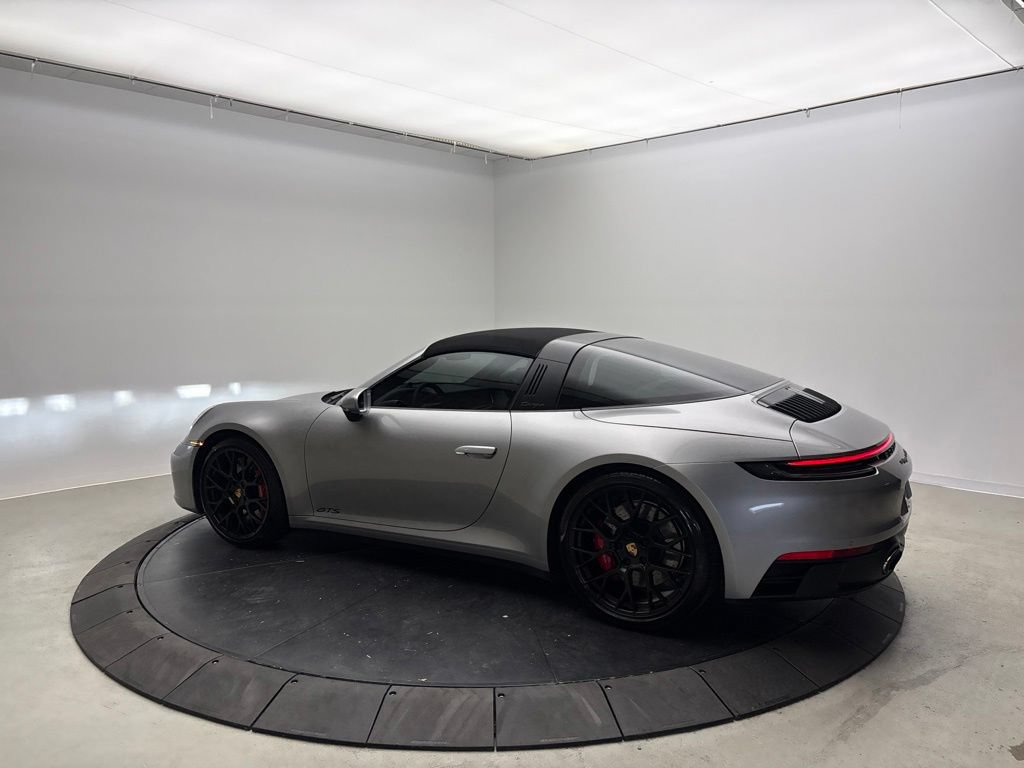 Certified 2024 Porsche 911 Targa 4 GTS AWD/4WD image 3