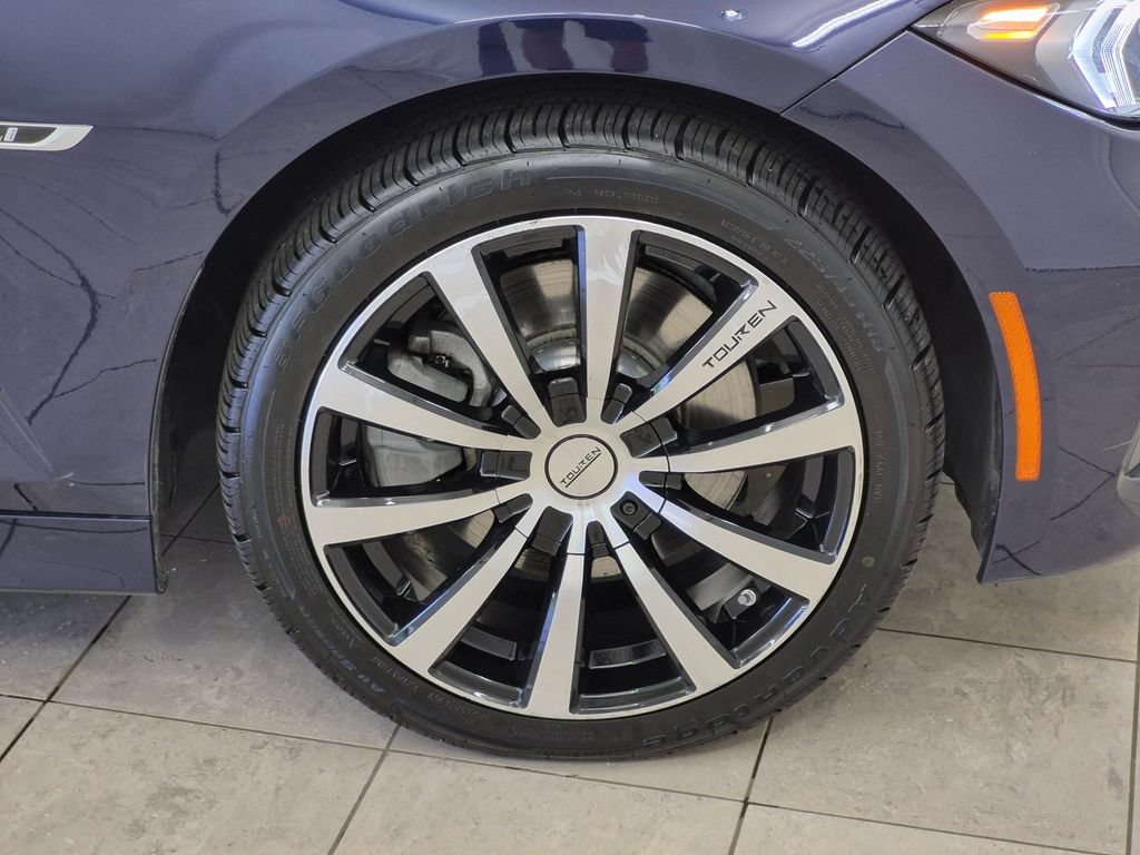Used 2023 BMW 330e xDrive w/ Premium Package AWD/4WD image 12