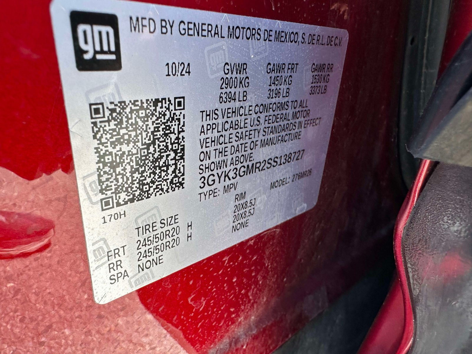 Used 2025 Cadillac Optiq Sport 2 w/ LPO, Floor Liner Package AWD/4WD image 33