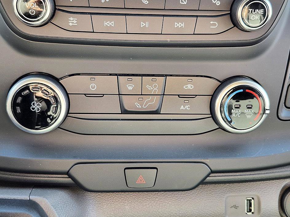 New 2024 Ford Transit 250 148 Medium Roof w/ Load Area Protection Package image 23