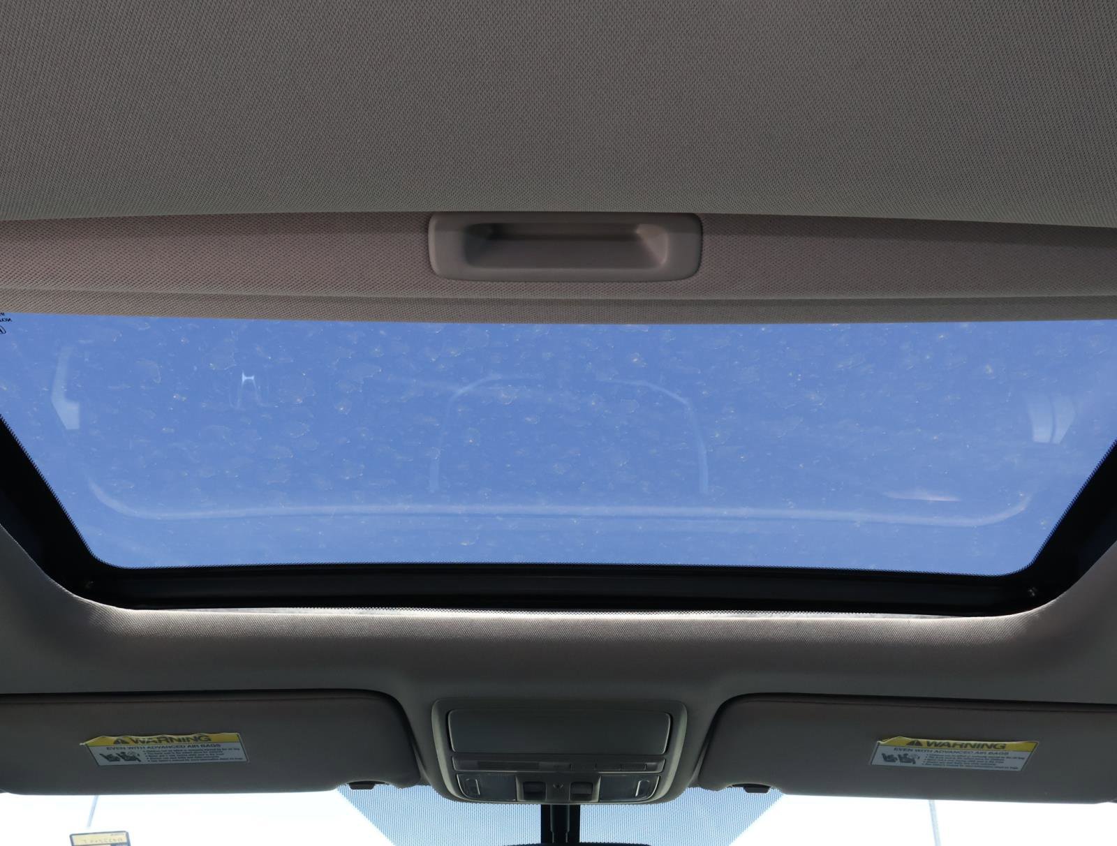 Used 2017 Honda Accord EX-L image 10