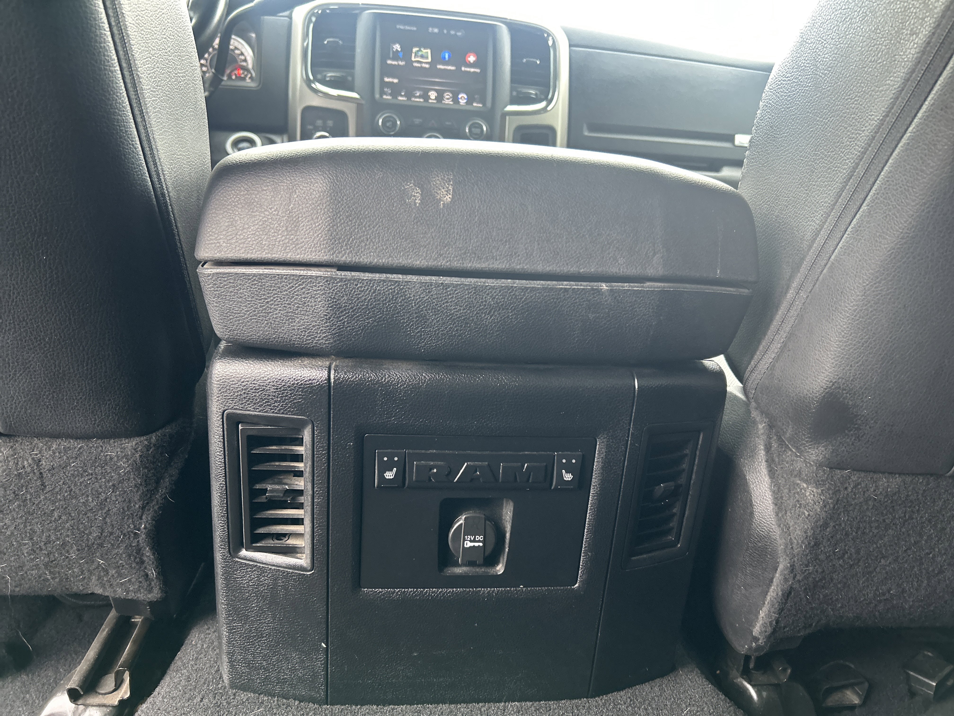Used 2013 RAM 2500 Laramie w/ Convenience Group image 26
