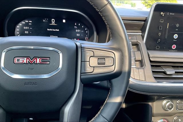 Used 2023 GMC Yukon AT4 w/ AT4 Premium Plus Package AWD/4WD image 12