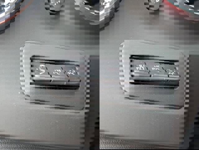 Used 2019 Chevrolet Camaro LT RWD image 23