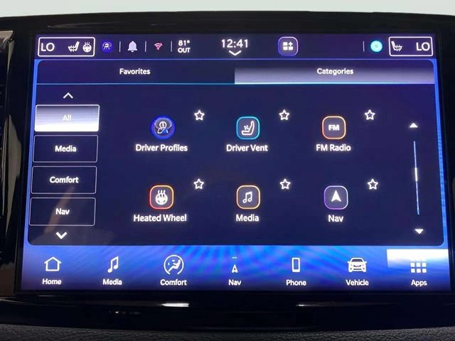 Used 2026 Chrysler Pacifica Limited FWD image 51
