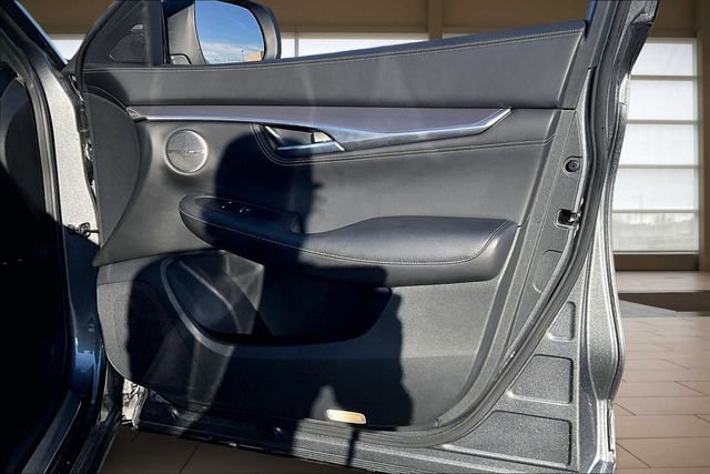 Used 2023 INFINITI QX55 Essential image 24