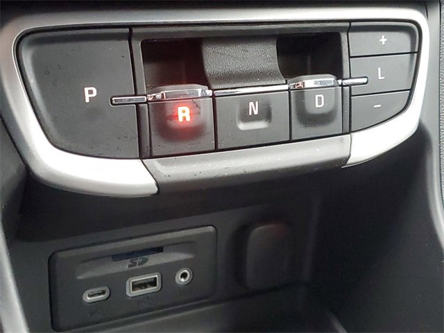 Certified 2023 GMC Terrain SLT w/ Elevation Edition image 30