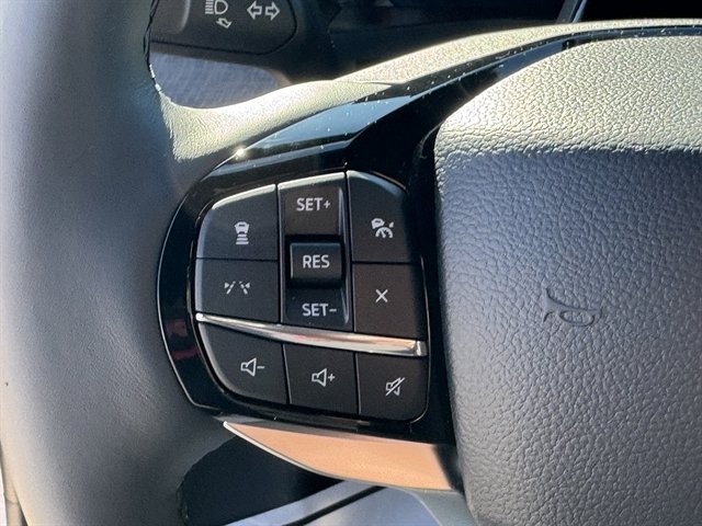 New 2026 Ford Explorer Platinum image 11