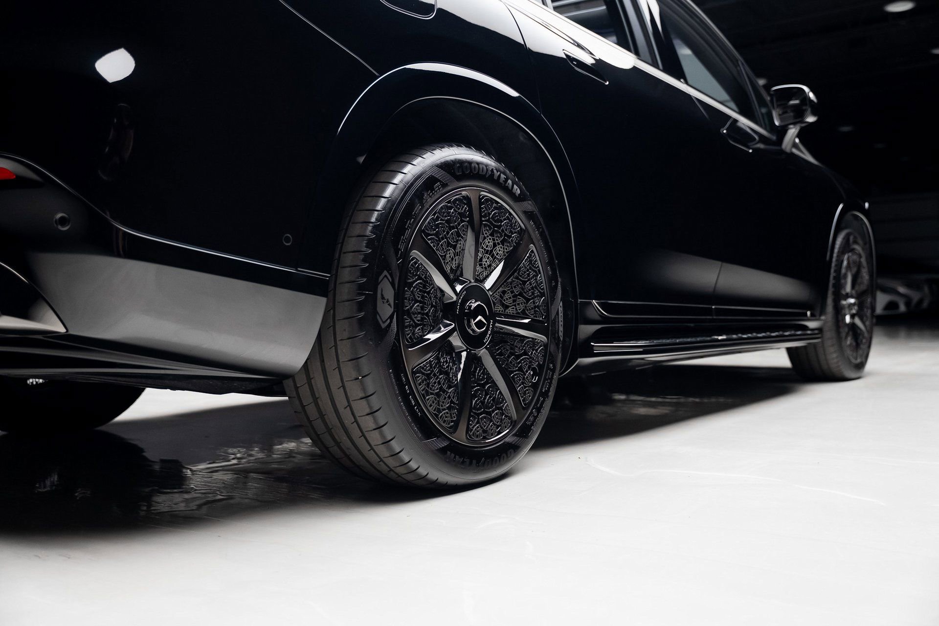 Used 2024 Mercedes-Benz Maybach EQS 680 4MATIC image 78