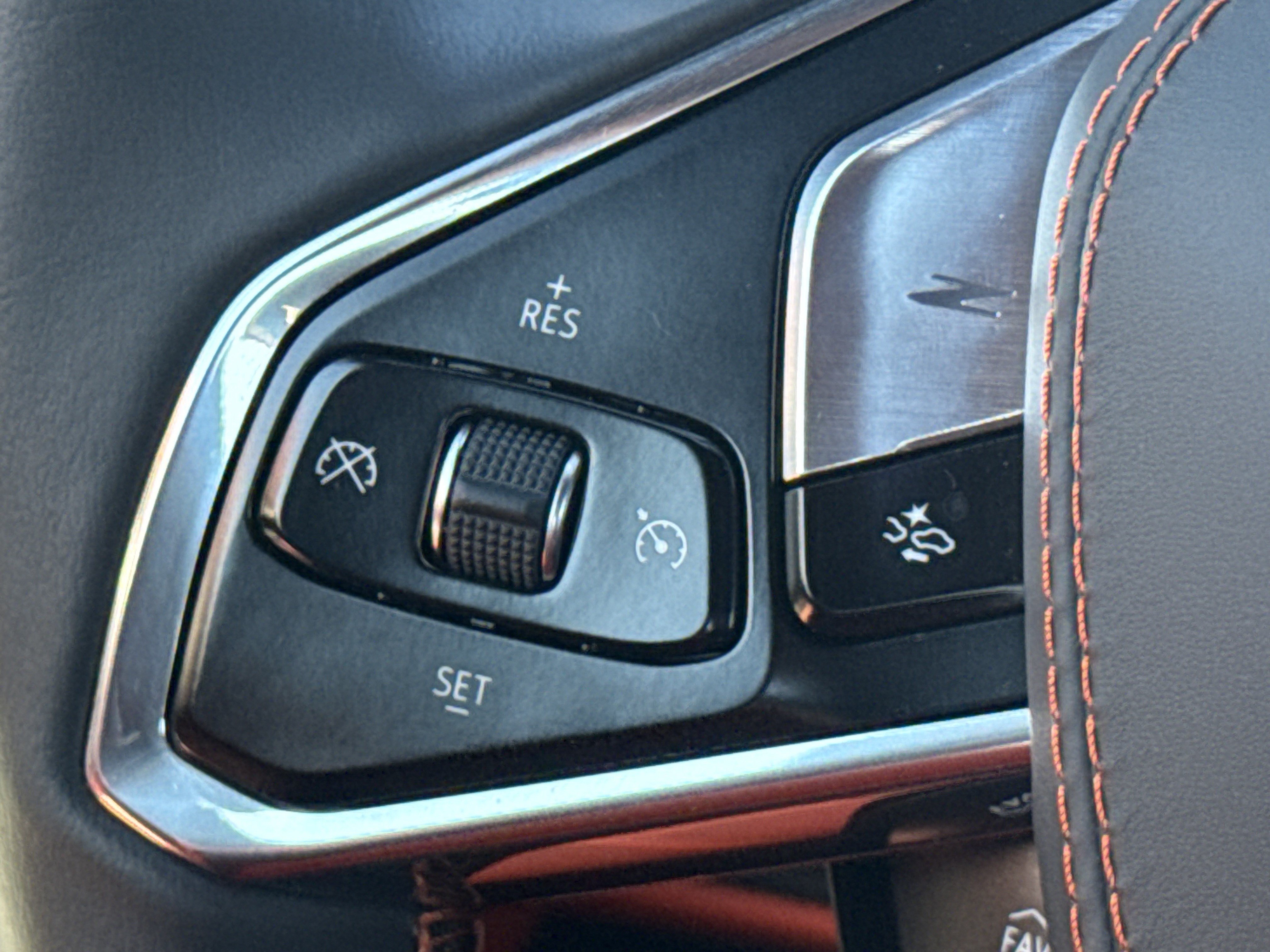 Used 2027 Chevrolet Corvette Stingray Convertible w/ LPO, Roadside Safety Package RWD image 19