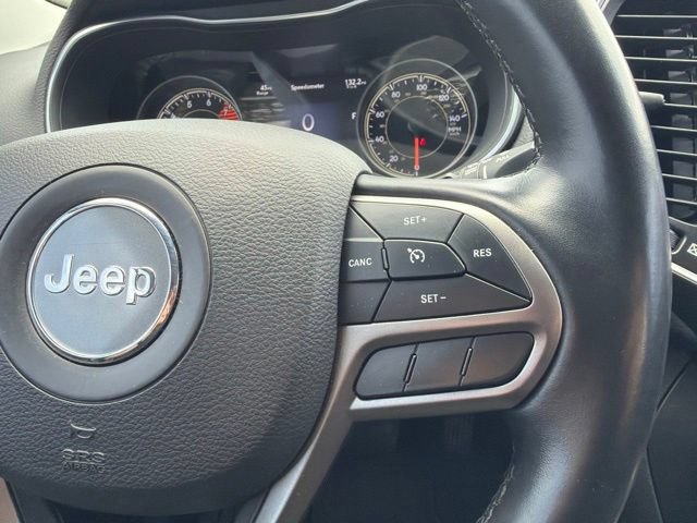 Used 2021 Jeep Cherokee Latitude Lux w/ Comfort/Convenience Group FWD image 30