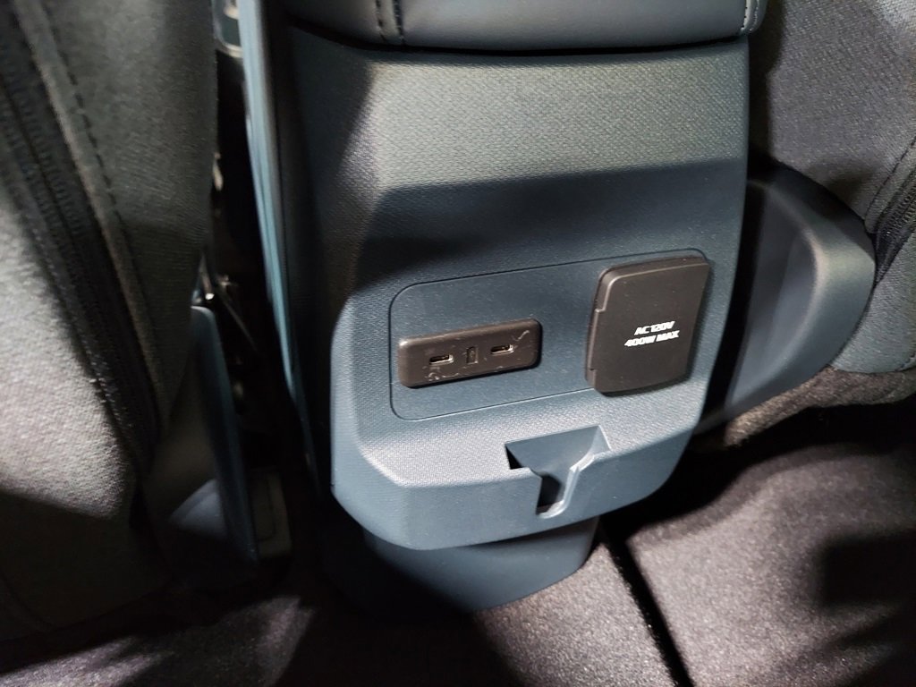 New 2025 Ford Maverick XLT w/ XLT Luxury Package image 25