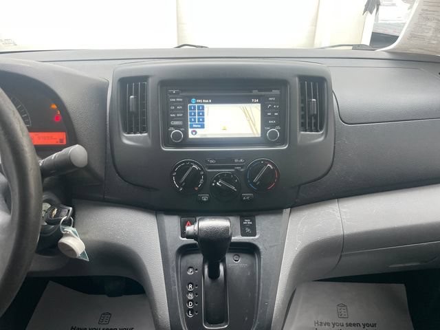 Used 2015 Chevrolet City Express LT w/ Technology Package FWD image 12