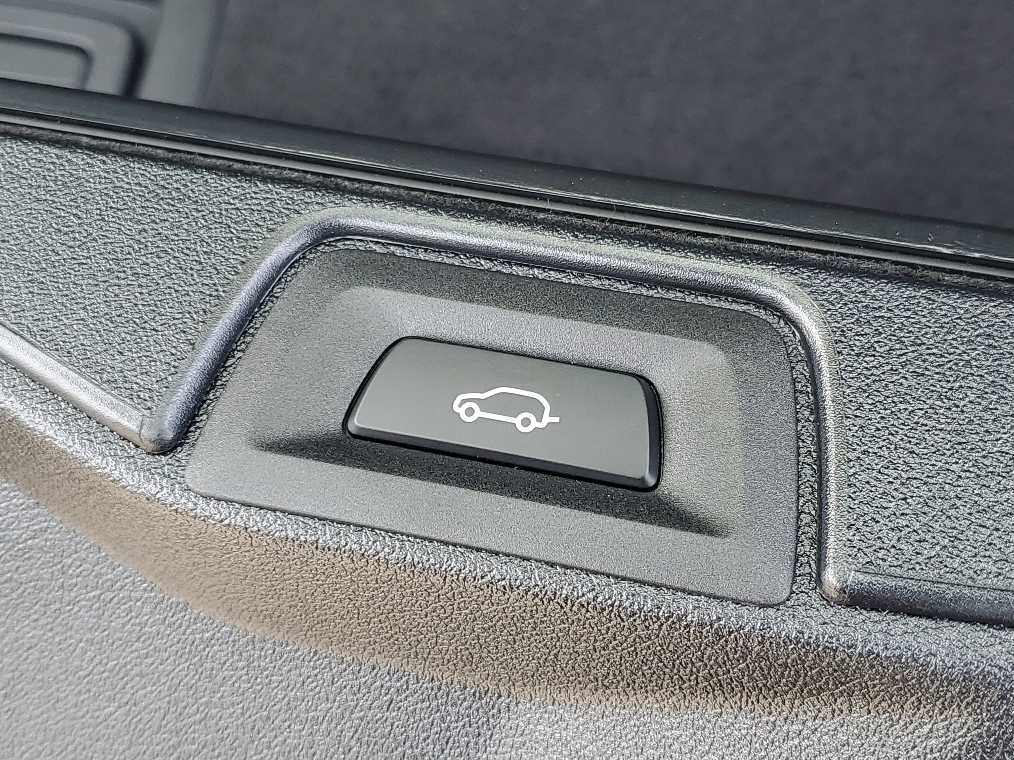 New 2026 BMW X5 xDrive40i w/ M Sport Package AWD/4WD image 26