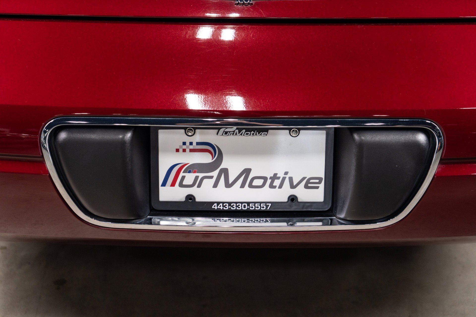 Used 2004 Ford Thunderbird Deluxe image 29