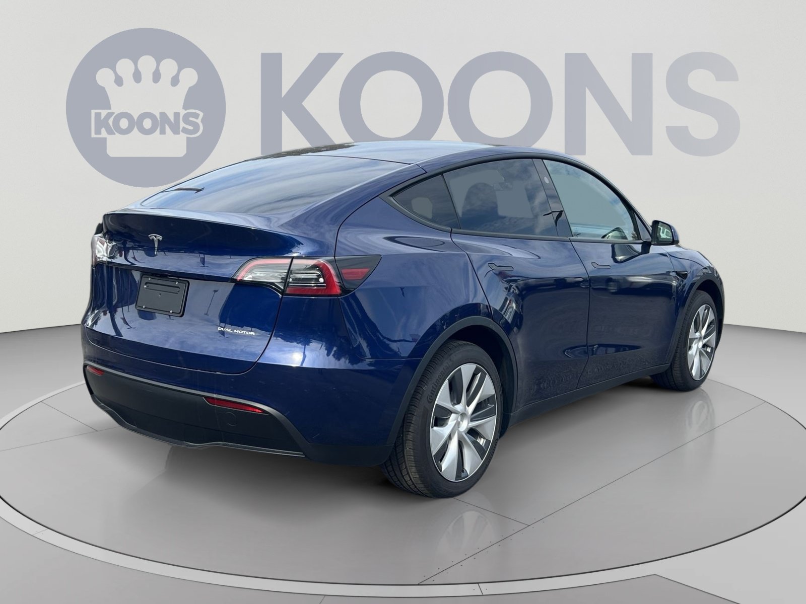 Used 2023 Tesla Model Y Long Range AWD/4WD image 11
