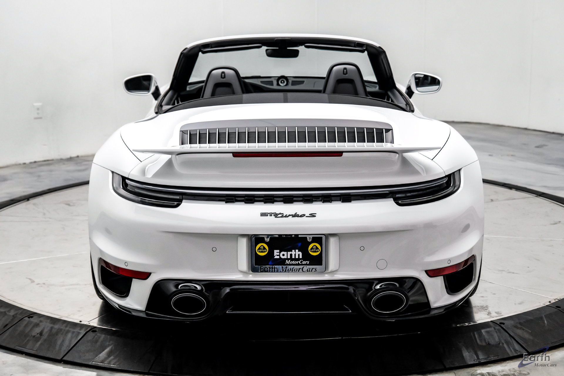 Used 2024 Porsche 911 Turbo S AWD/4WD image 15
