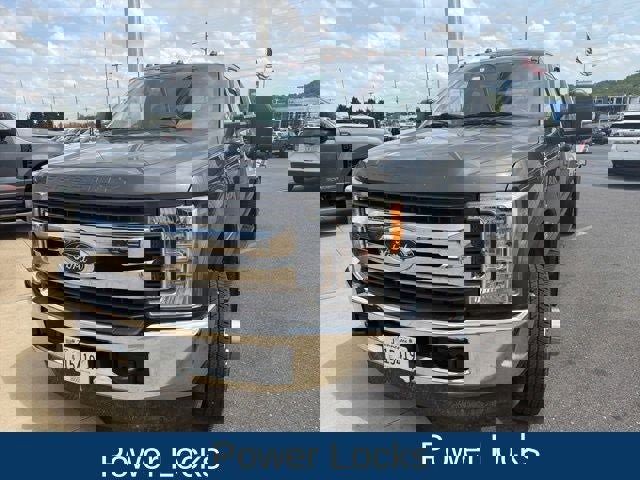 Used 2017 Ford F350 XLT w/ Advanced Security Pack AWD/4WD image 11