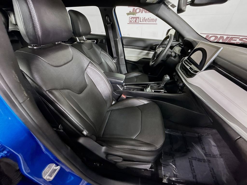 Used 2023 Jeep Compass Limited w/ Elite Group image 30