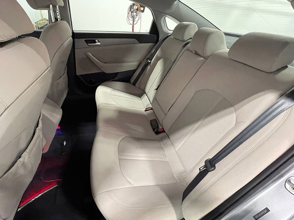 Used 2017 Hyundai Sonata SE image 22