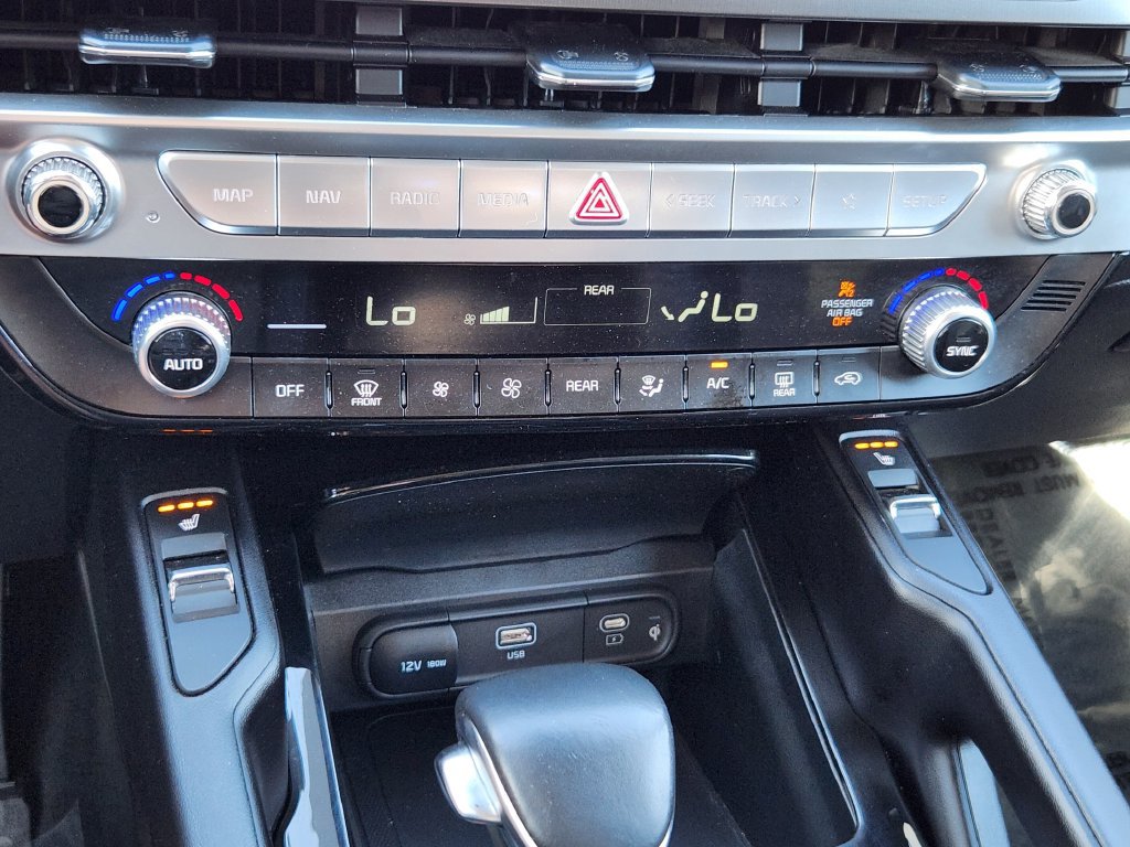 Used 2025 Kia Telluride S AWD/4WD image 10