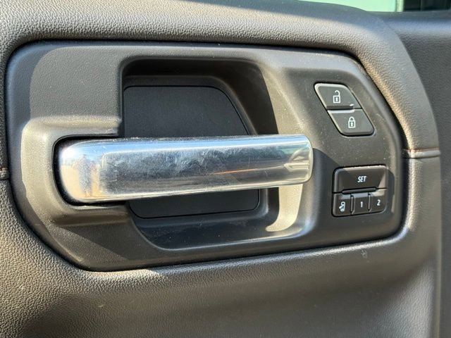 Used 2020 GMC Sierra 1500 AT4 w/ AT4 Premium Package AWD/4WD image 23