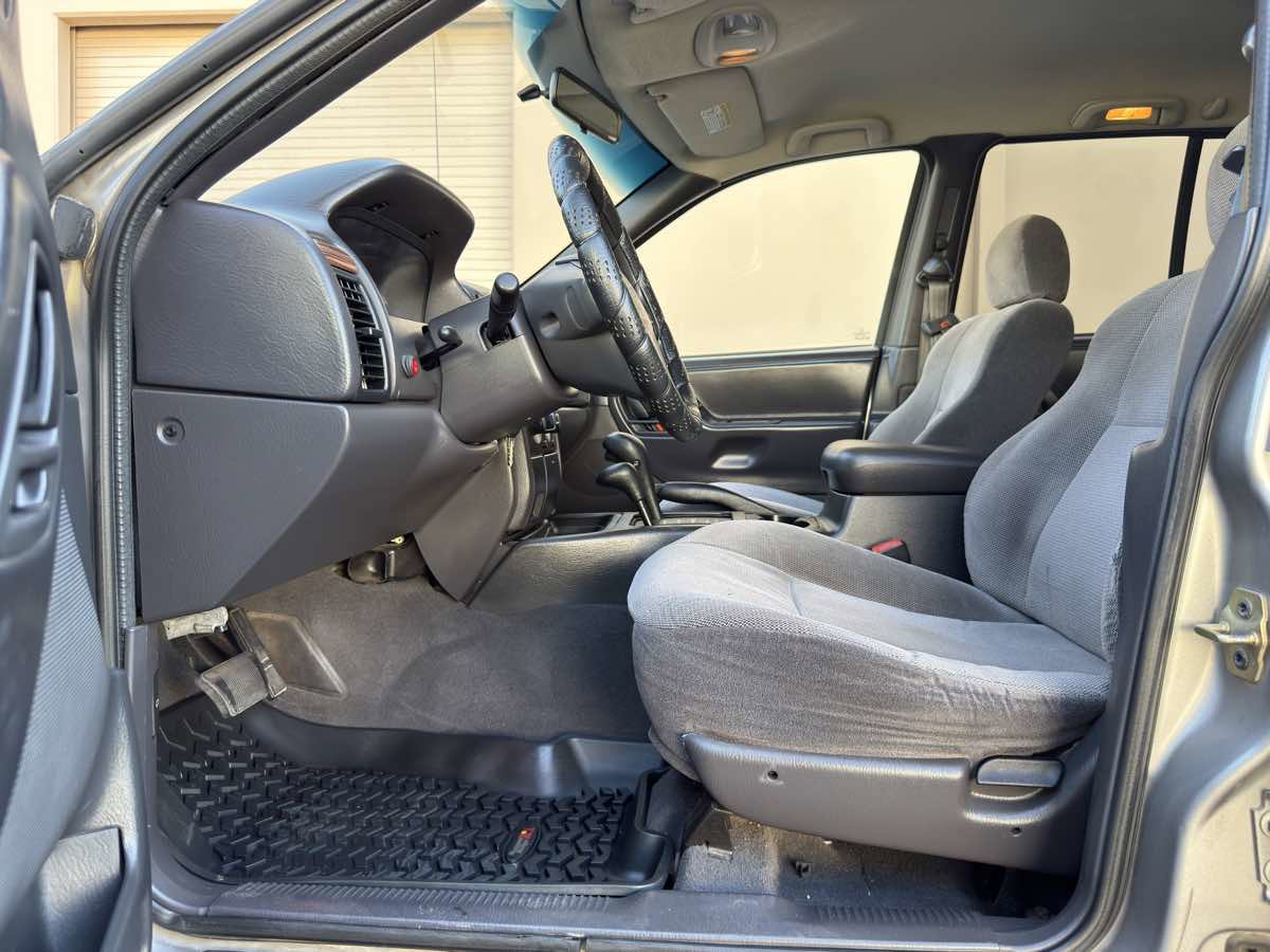 Used 1999 Jeep Grand Cherokee Laredo image 46