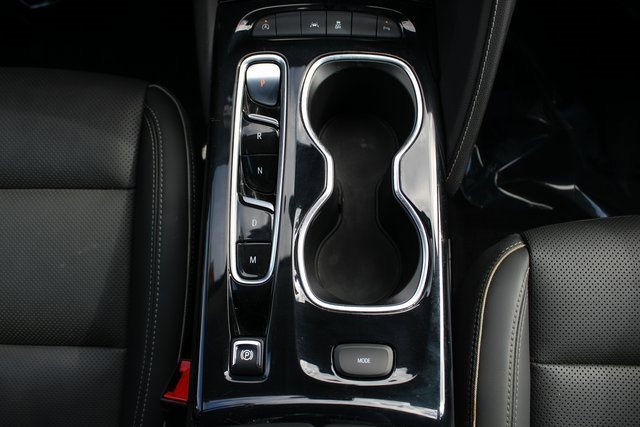 Used 2022 Buick Envision Essence w/ Safety Package image 20