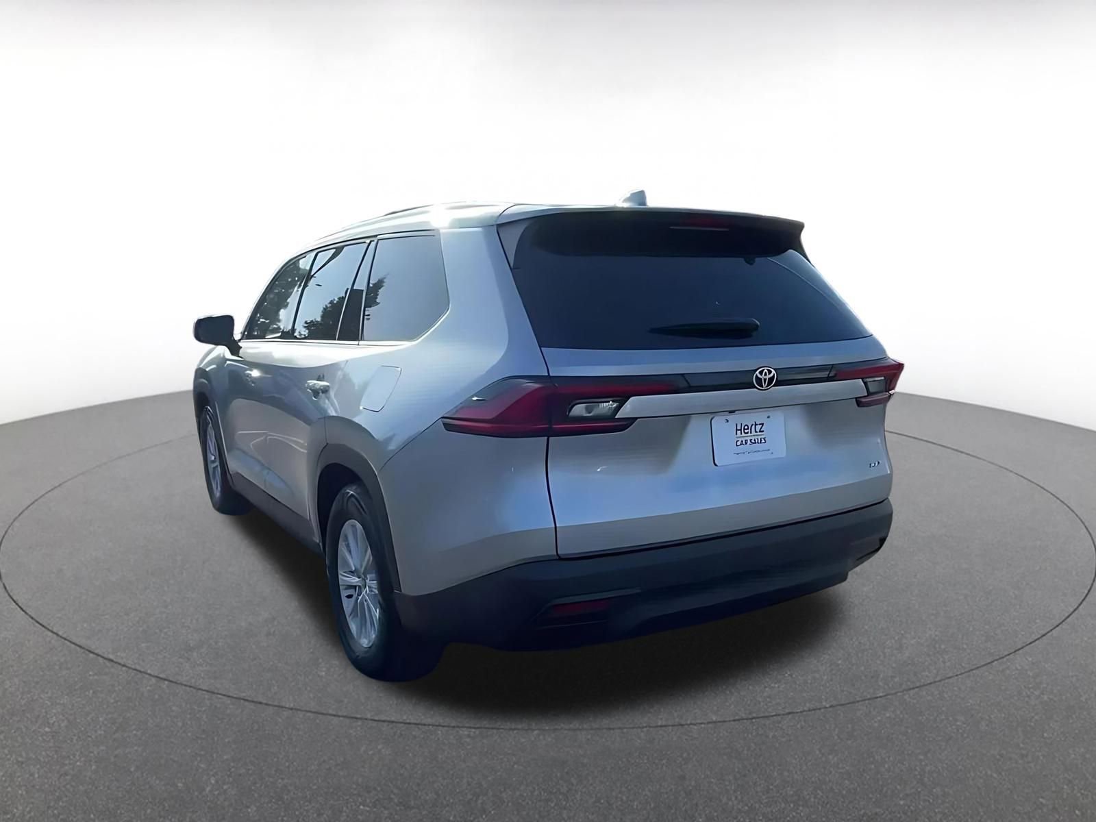 Used 2025 Toyota Grand Highlander FWD image 11