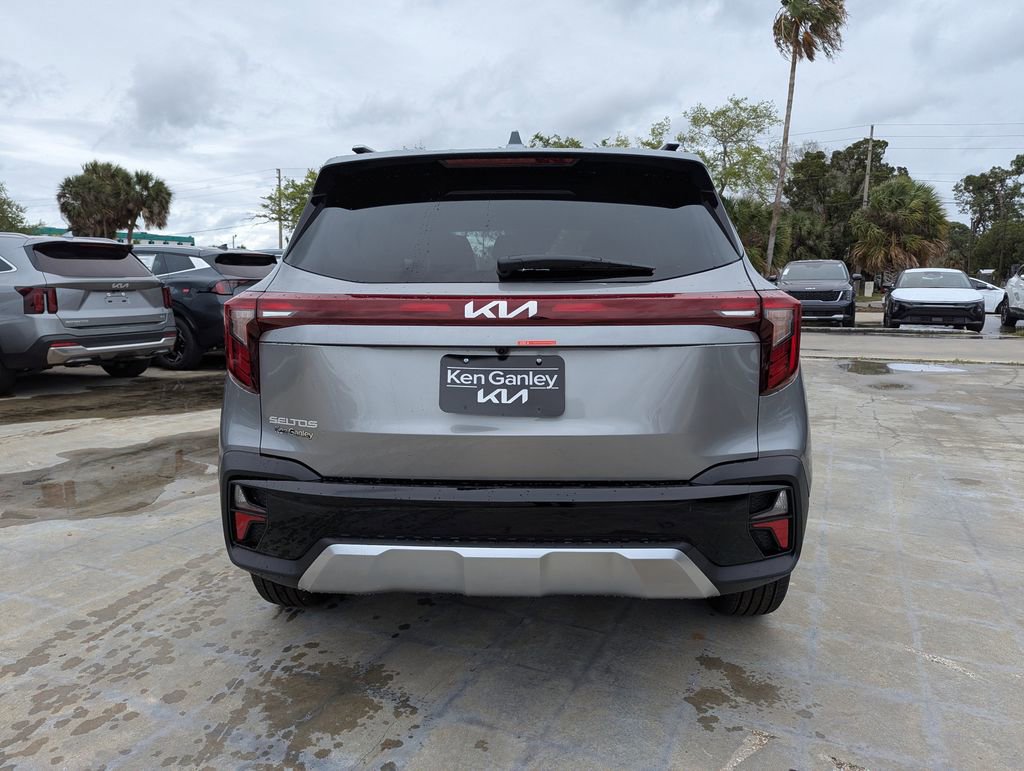 New 2026 Kia Seltos S FWD image 7