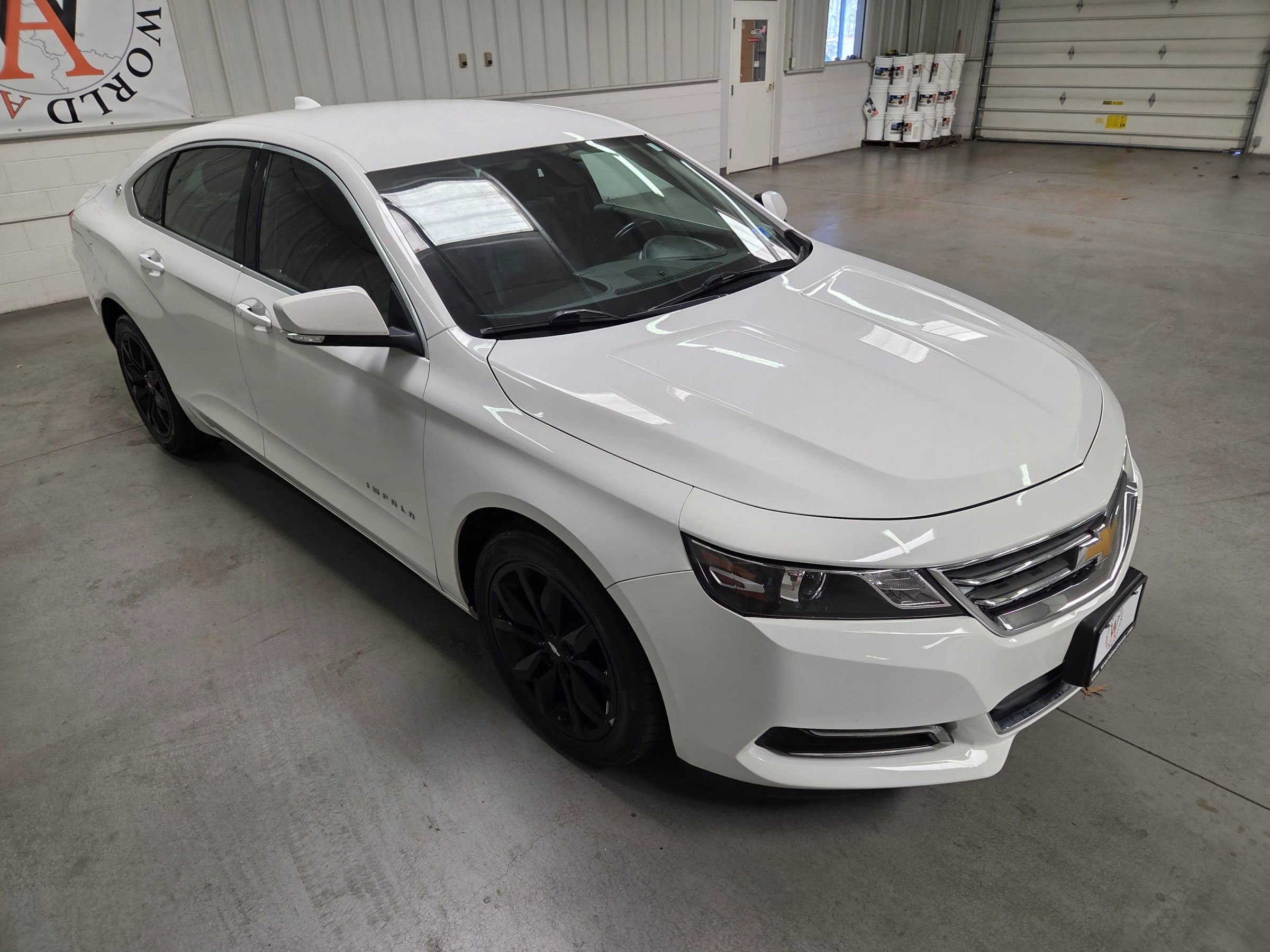 Used 2018 Chevrolet Impala LT FWD image 11