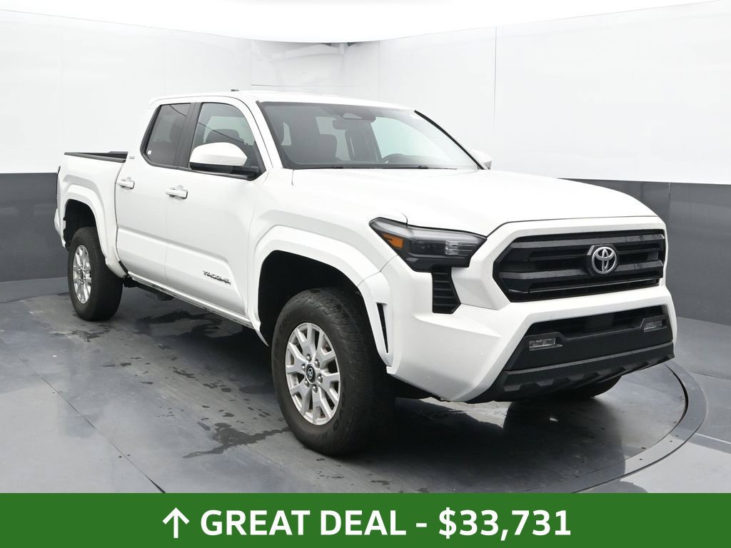 Used 2024 Toyota Tacoma SR5 AWD/4WD image 7