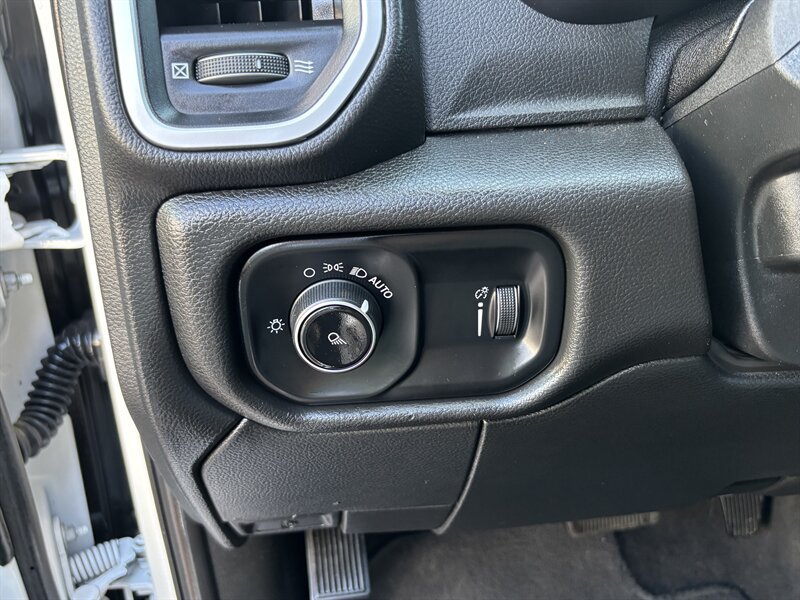 Used 2021 RAM 2500 Big Horn AWD/4WD image 10