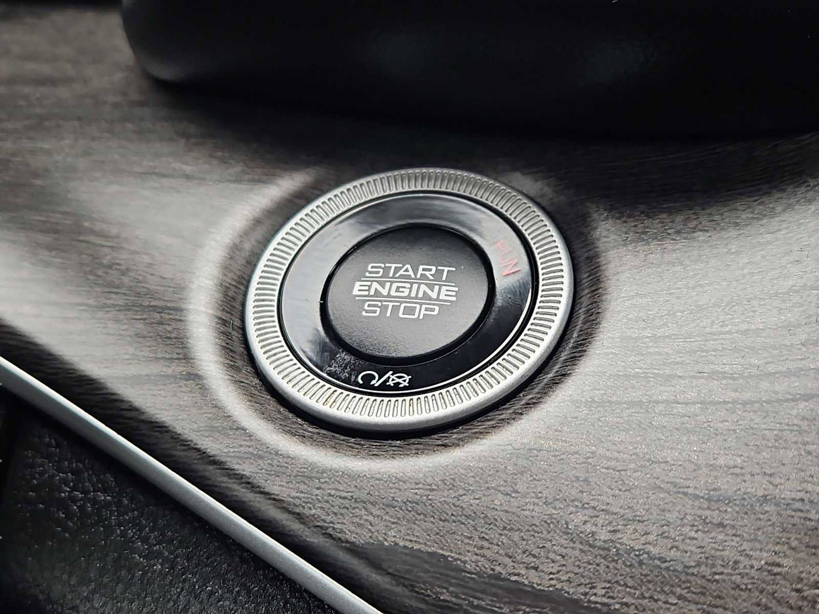 Used 2023 Jeep Grand Cherokee 4WD 4xe image 28