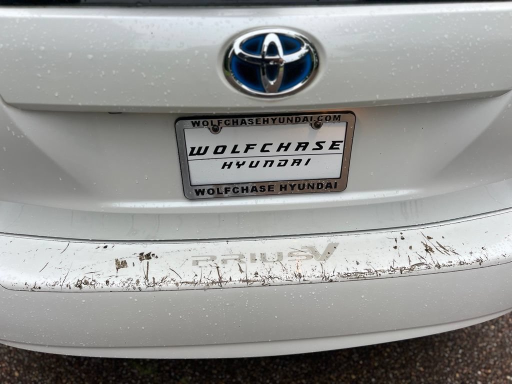 Used 2012 Toyota Prius V Two FWD image 9
