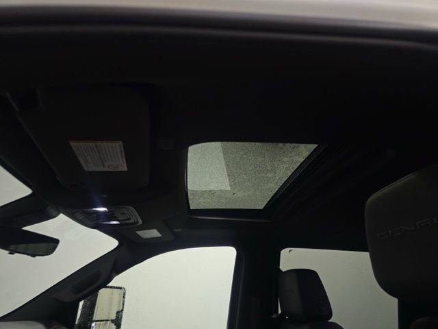 Used 2021 GMC Sierra 2500 Denali image 9