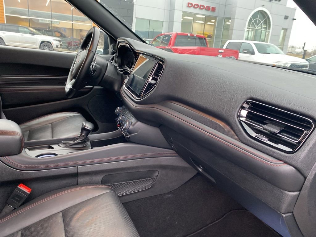 Used 2025 Dodge Durango GT image 8