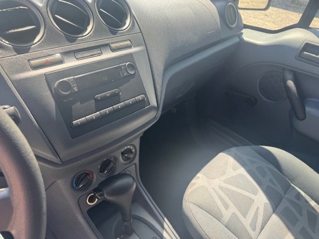 Used 2013 Ford Transit Connect XL image 12