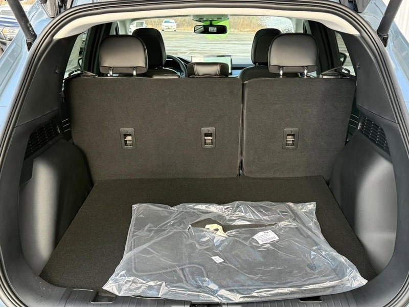 New 2026 Ford Escape Platinum w/ Premium Technology Package image 6